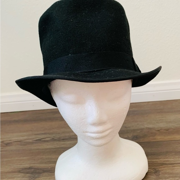 Christys’ top hat - Picture 2 of 7